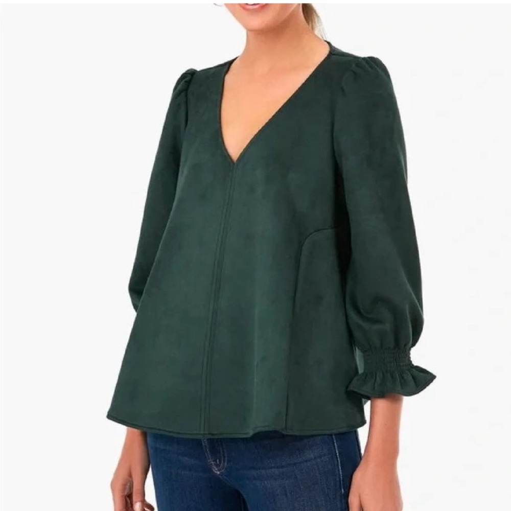 Tuckernuck ultra suede Easton blouse. Dark Green. Size S